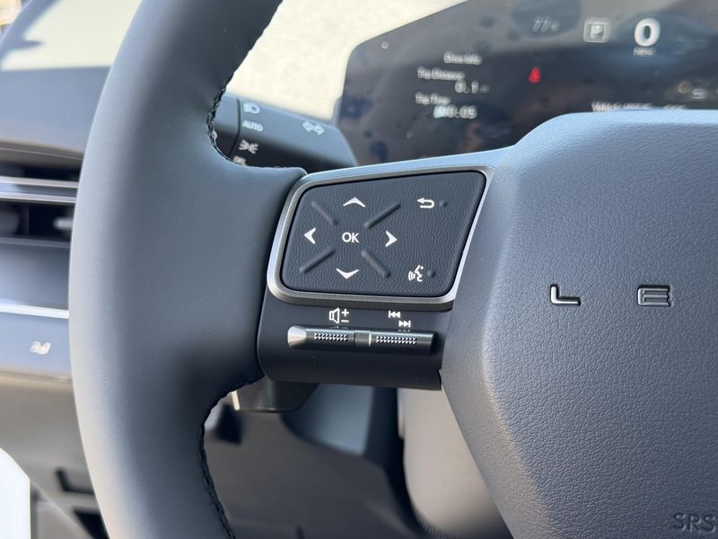 New 2026 Lexus ES 350e PremiumImage 25