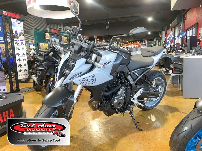 New 2024 Suzuki GSX-8S Image 1