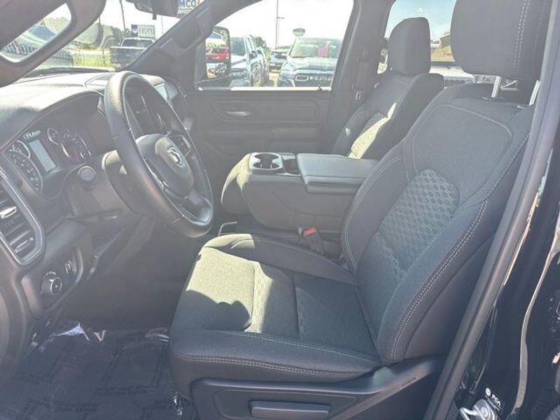 2025 RAM 1500 Tradesman Crew Cab 4x4 5'7' Box