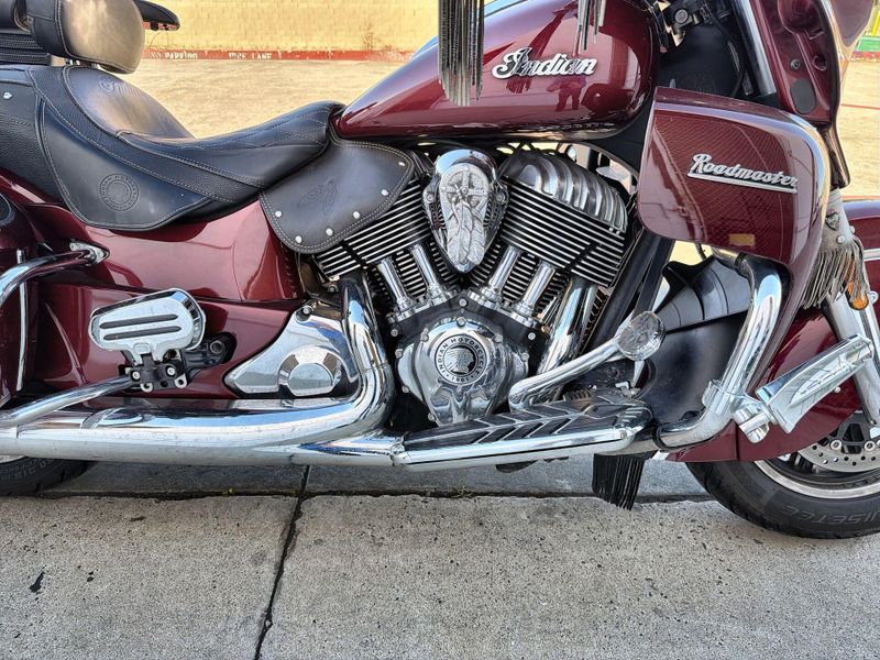 Used 2017 Indian Motorcycle Roadmaster Image 20