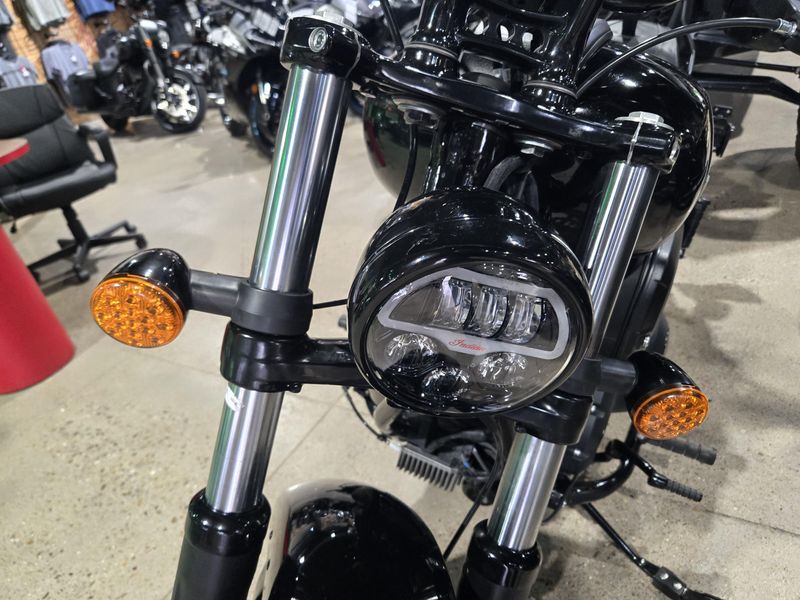 USED 2024 INDIAN MOTORCYCLE CHIEF BLACK METALLIC 49ST BASE Image 18