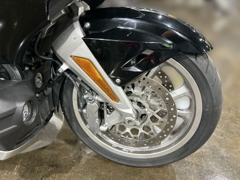 Used 2019 Honda GOLDWING TOUR DCT Image 28