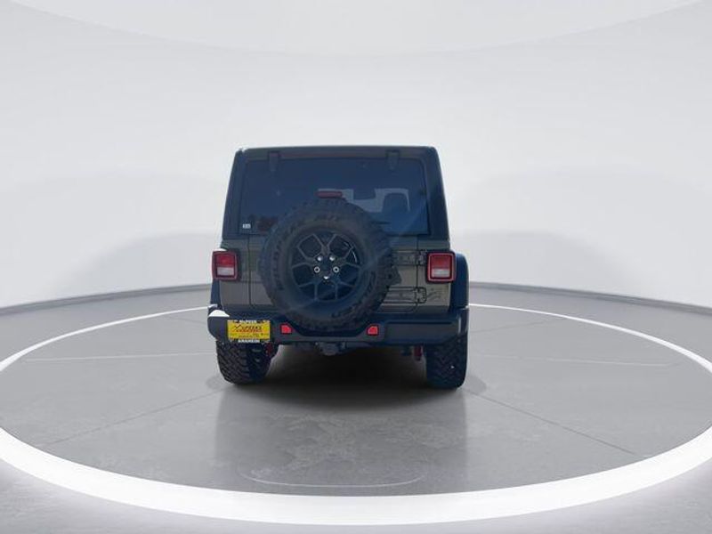 New 2026 Jeep Wrangler 4-door WillysImage 7