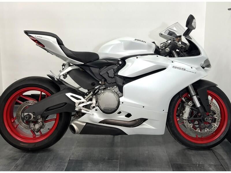Used 2017 Ducati PANIGALE 959 Image 1