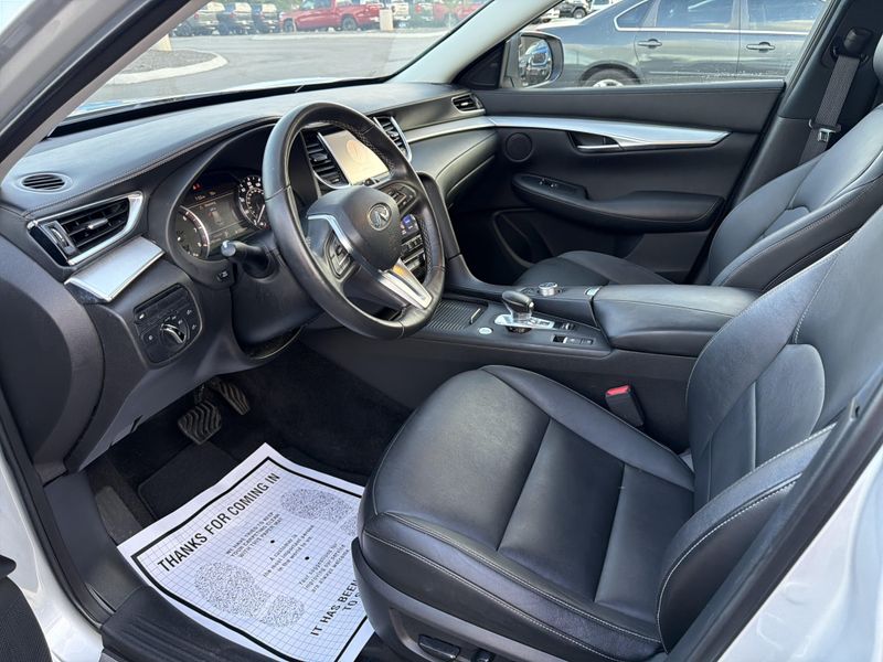 Used 2019 INFINITI QX50 LuxeImage 31