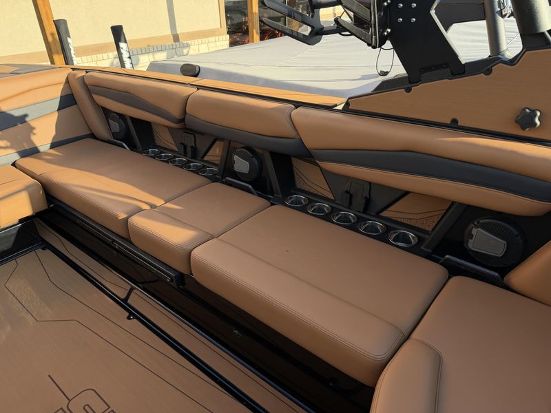 NEW 2026 AXIS A-SERIES A245 Image 6