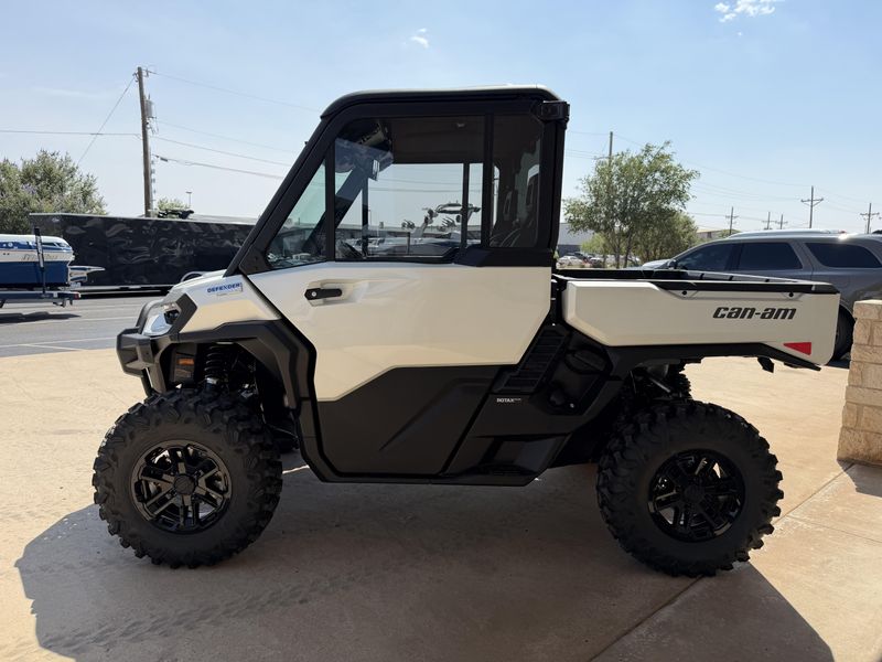 NEW 2026 CAN-AM DEFENDER LIMITED CAB HD11 Image 10