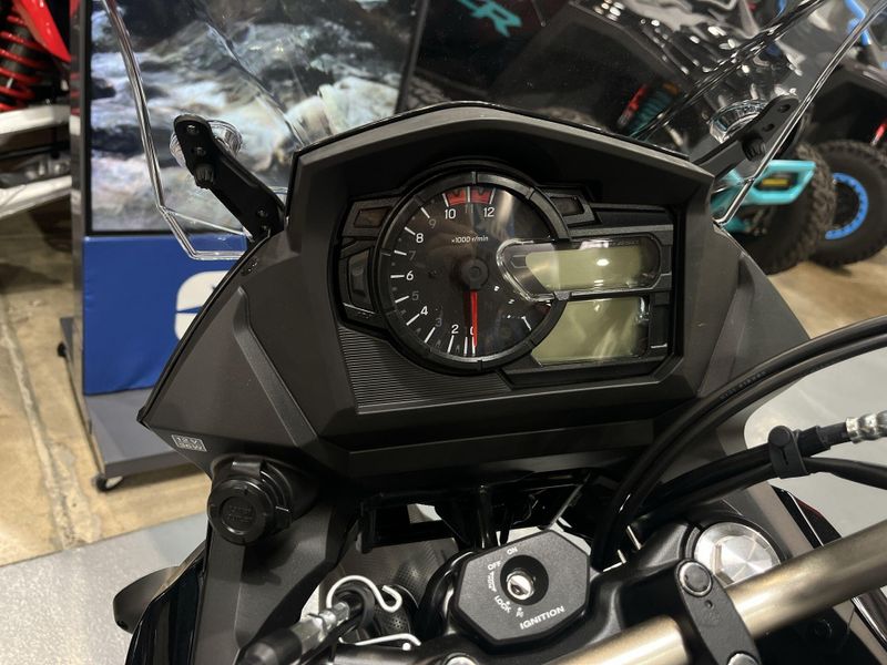 New 2025 Suzuki V-STROM 650 Image 12