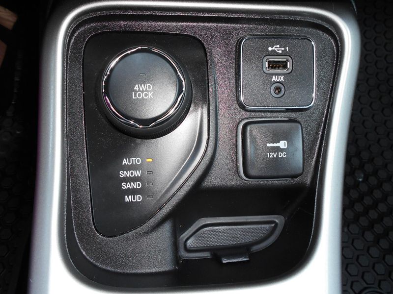 2020 Jeep Compass LatitudeImage 12