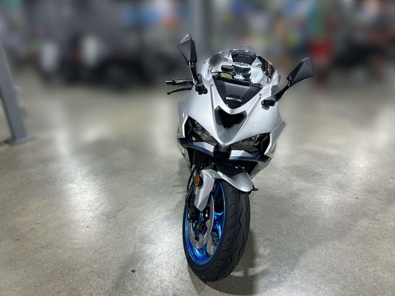 New 2027 Kawasaki NINJA ZX-6R ABS Image 24
