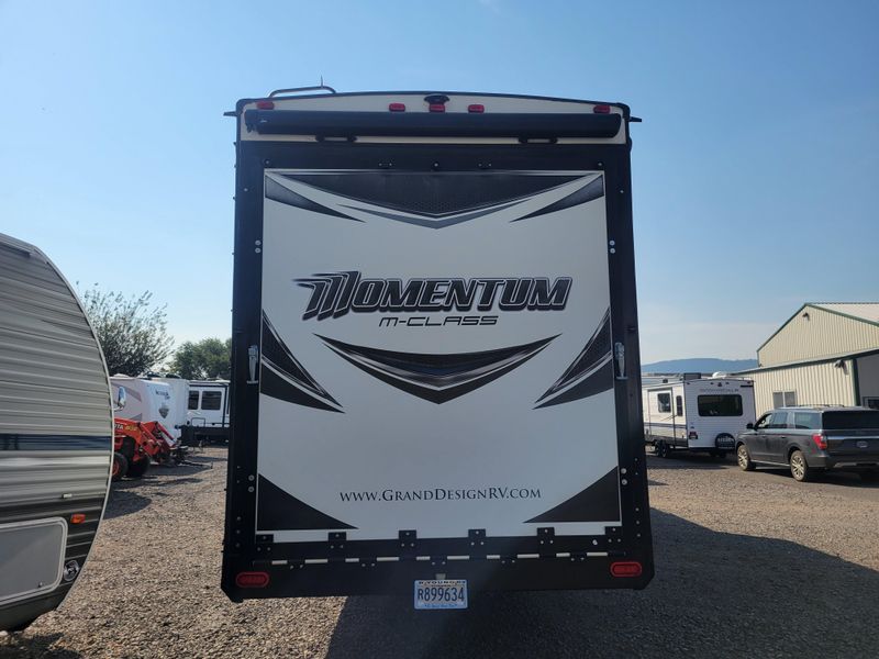 Used 2017 GRAND DESIGN MOMENTUM M- 388M Image 4