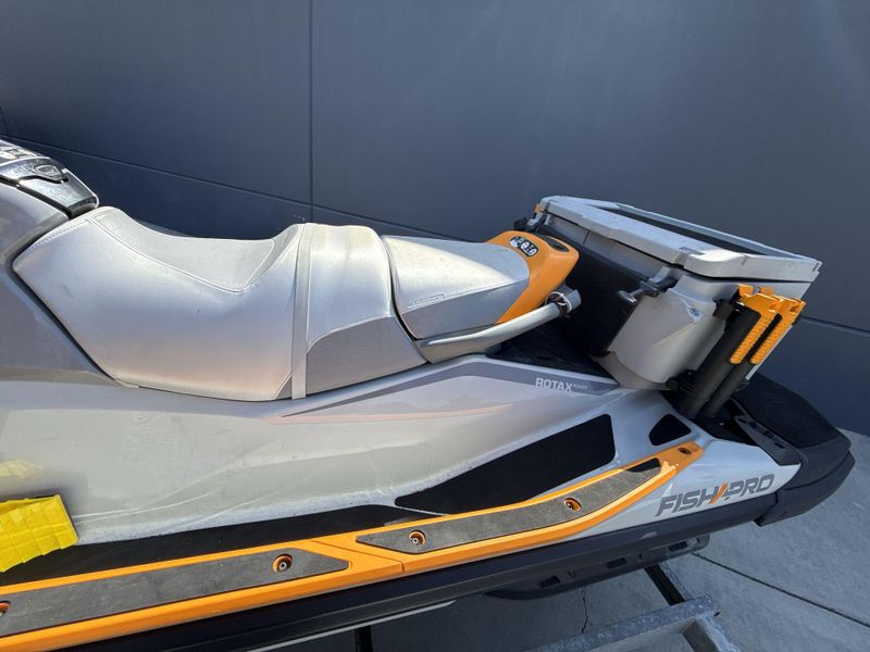 Used 2023 Sea-Doo FISH PRO TROPHY 170 Image 10