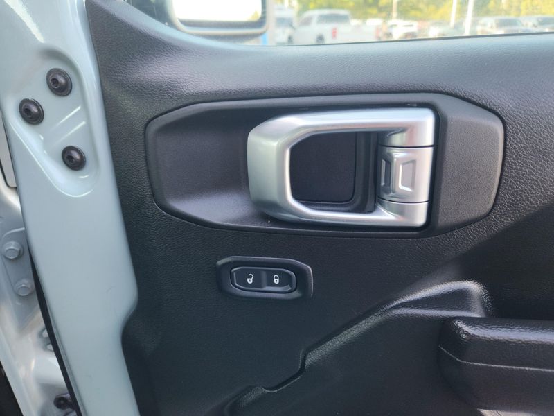 Used 2024 Jeep Wrangler Willys