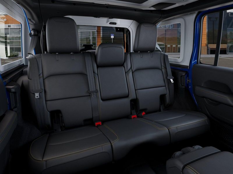New 2026 Jeep Wrangler 4-door SaharaImage 41