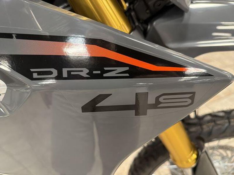 New 2025 Suzuki DR-Z4S Image 28