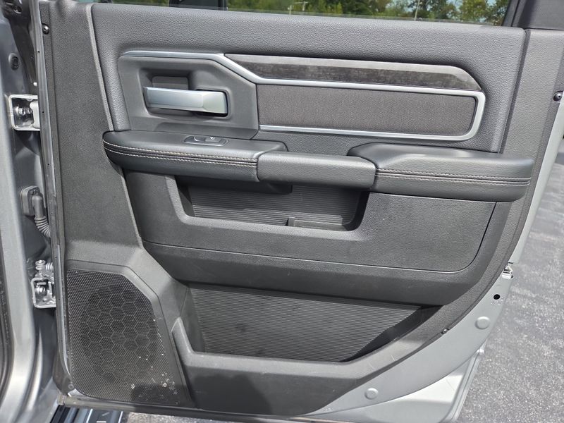 2024 Ram 2500 Big Horn photo 19