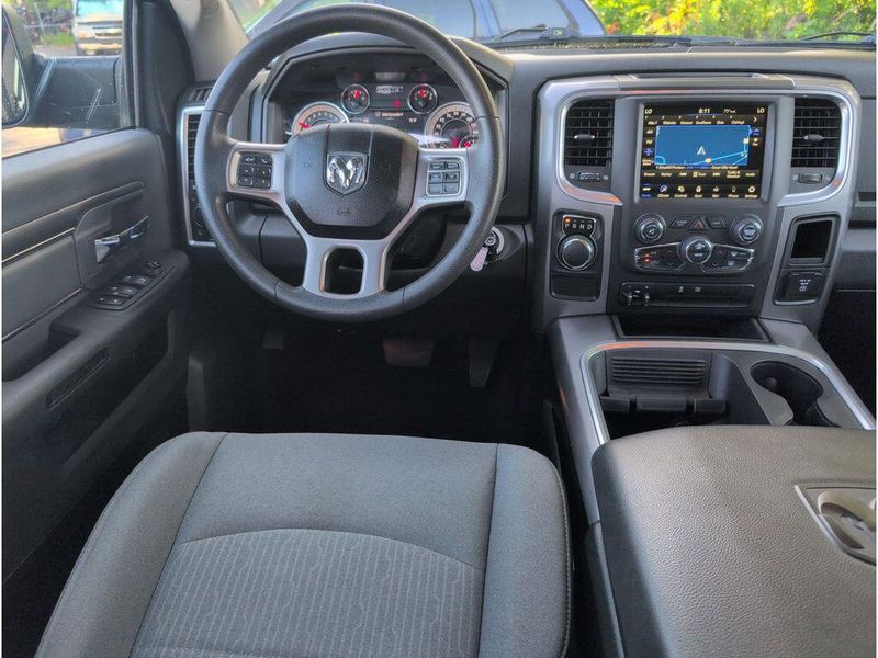 2023 RAM 1500 Classic SLTImage 31