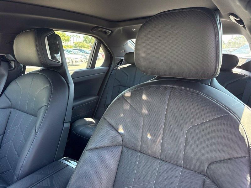 Used 2026 BMW 7 Series 750e xDriveImage 22