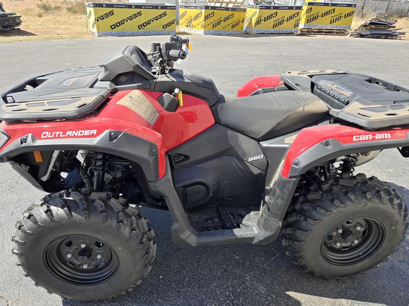 2025 CAN-AM OUTLANDER 850 LEGION RED  in a LEGION RED exterior color. Family PowerSports (877) 886-1997 familypowersports.com 