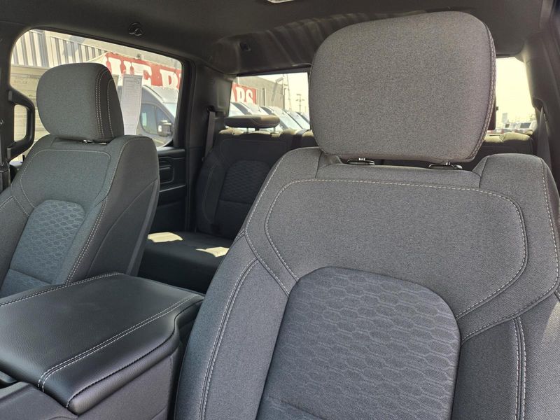 New 2026 RAM 1500 Tradesman Crew Cab 4x2 6'4' Box