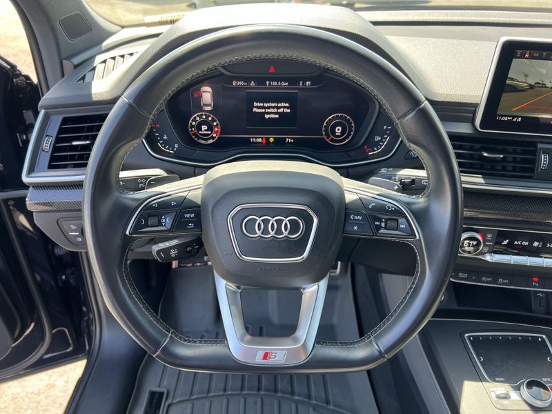 Used 2018 Audi SQ5 PrestigeImage 10
