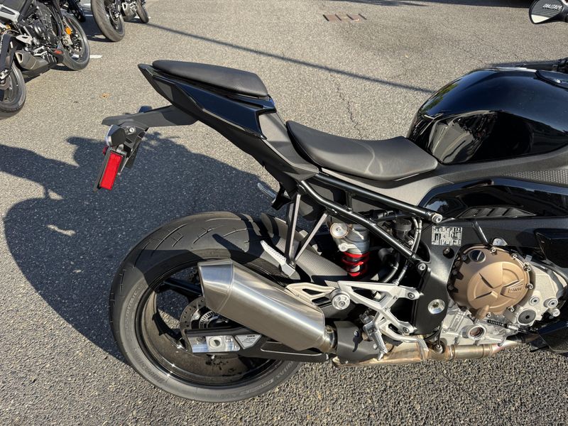 2024 BMW S 1000 R - BLACK STORM METALLIC 