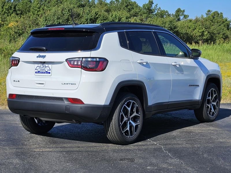 2025 Jeep Compass Limited 4x4Image 4