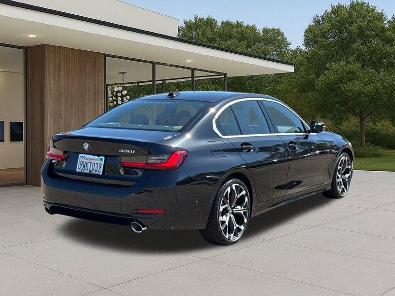Used 2026 BMW 3 Series 330iImage 8