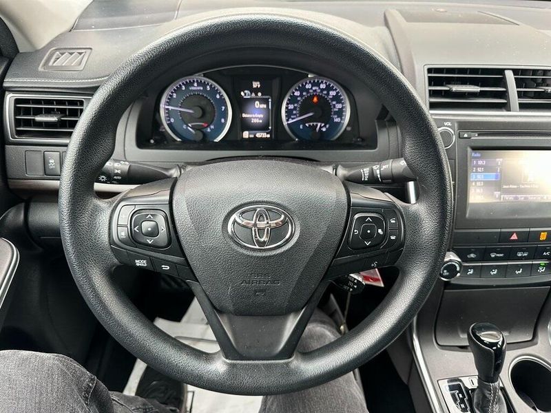 2017 Toyota Camry LEImage 2