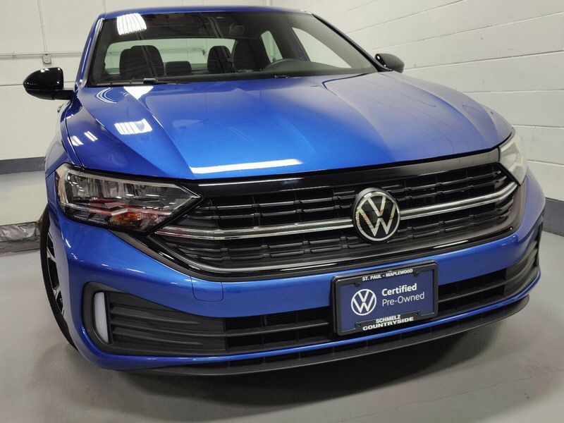 2024 Volkswagen Jetta SportImage 2