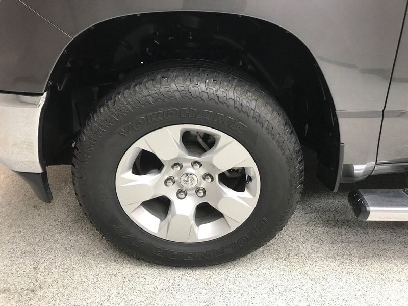 Used 2021 RAM 1500 Big HornImage 2