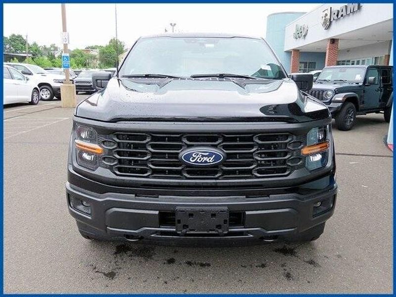 2024 Ford F-150 STXImage 3