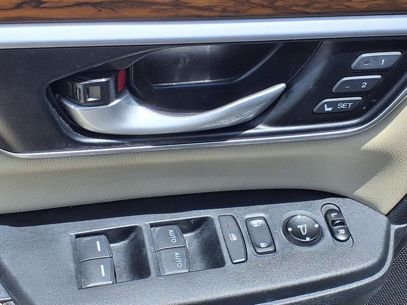 2020 Honda CR-V EX-LImage 7