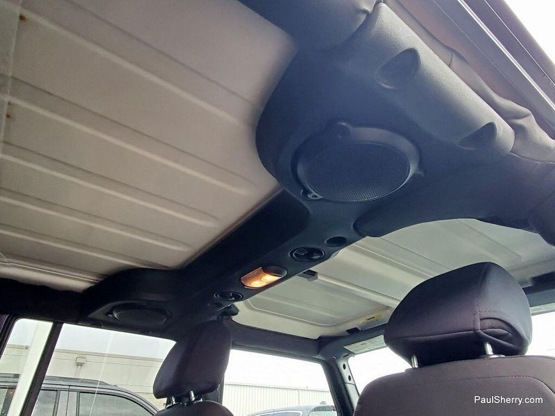 2013 Jeep Wrangler Unlimited SportImage 20