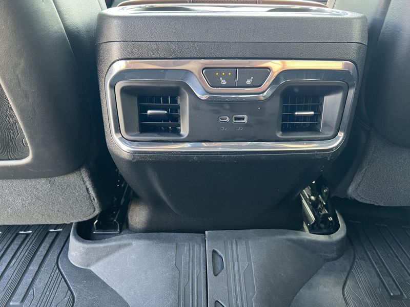 2024 Gmc Sierra HD Denali Ultimate photo 47