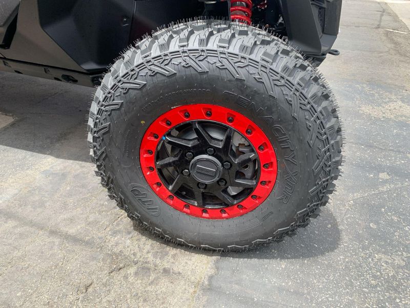 New 2025 Can-Am MAVERICK R MAX X RS 999T DCT Image 6