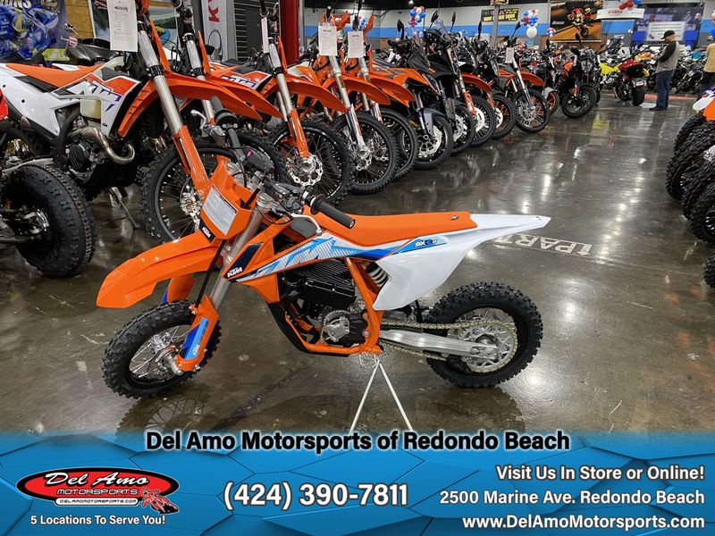 2024 KTM SX-E 3  in a ORANGE exterior color. Del Amo Motorsports of Redondo Beach (424) 304-1660 delamomotorsports.com 