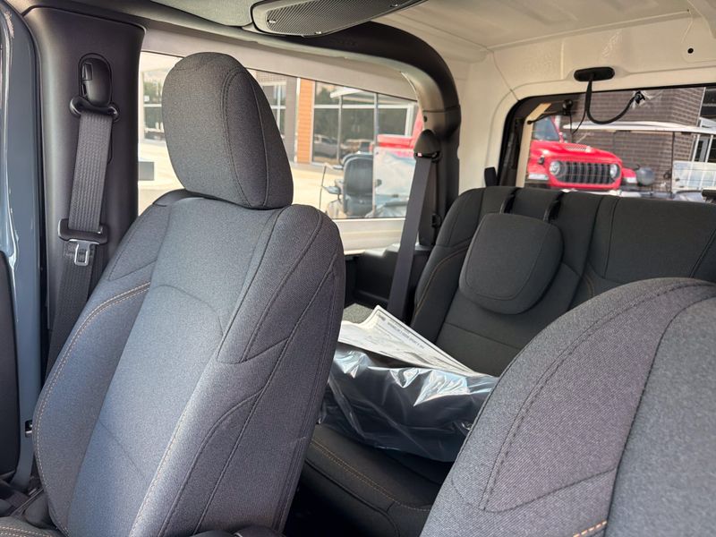 New 2026 Jeep Wrangler 2-door Sport SImage 54