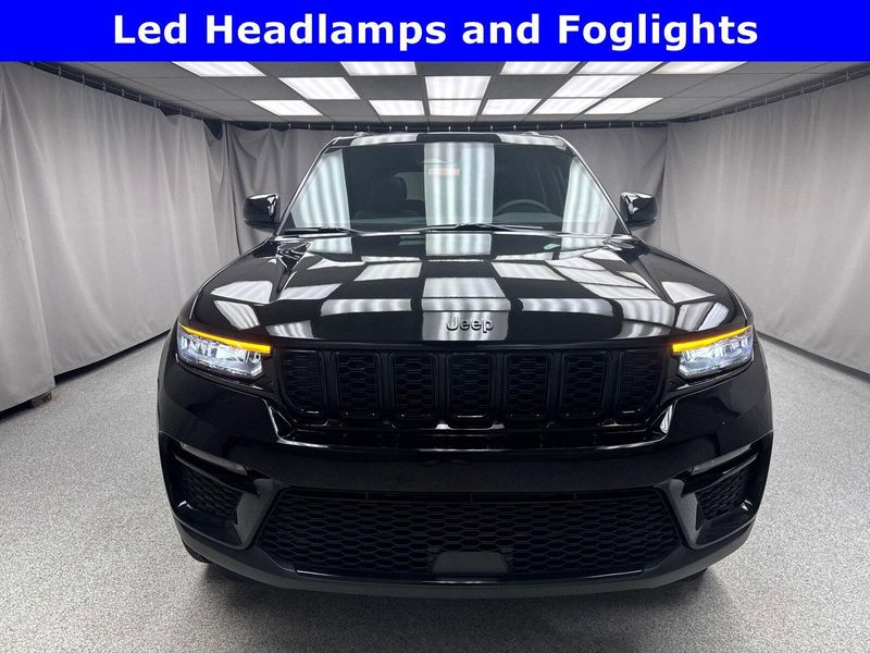 2025 Jeep Grand Cherokee Limited 4x4Image 5