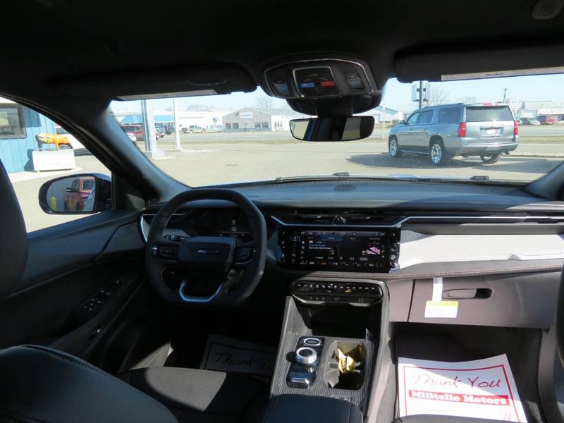 New 2026 Jeep Cherokee Limited 4x4Image 23