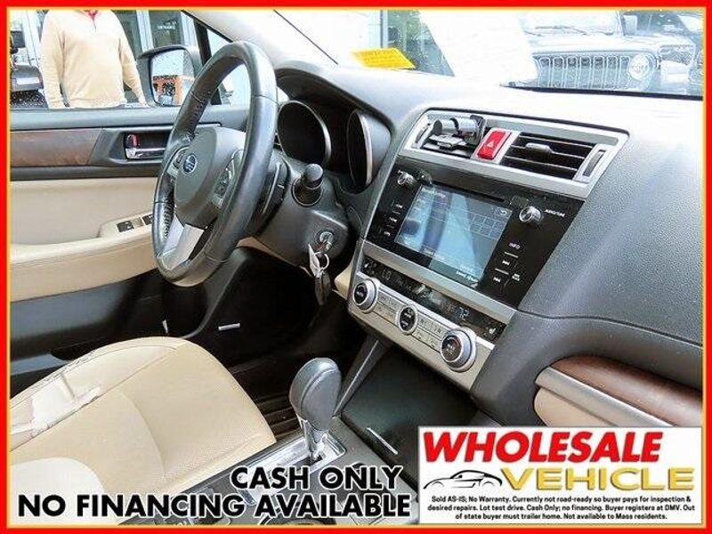 2015 Subaru Outback 2.5iImage 8