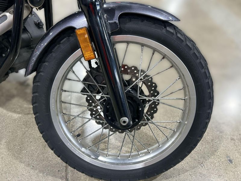 Used 2017 Yamaha SCR950 Image 16