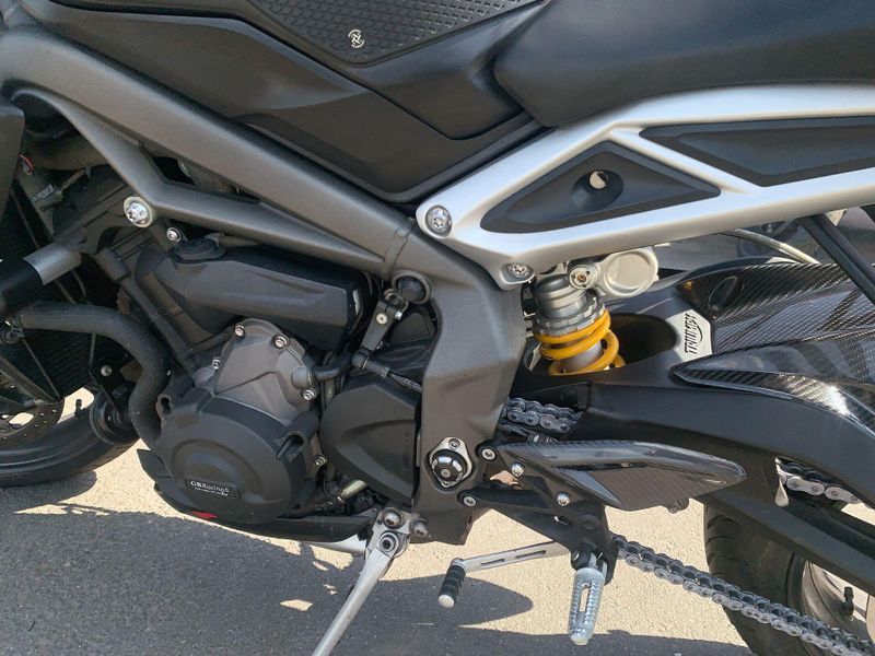 Used 2020 Triumph Street Triple RS Image 19