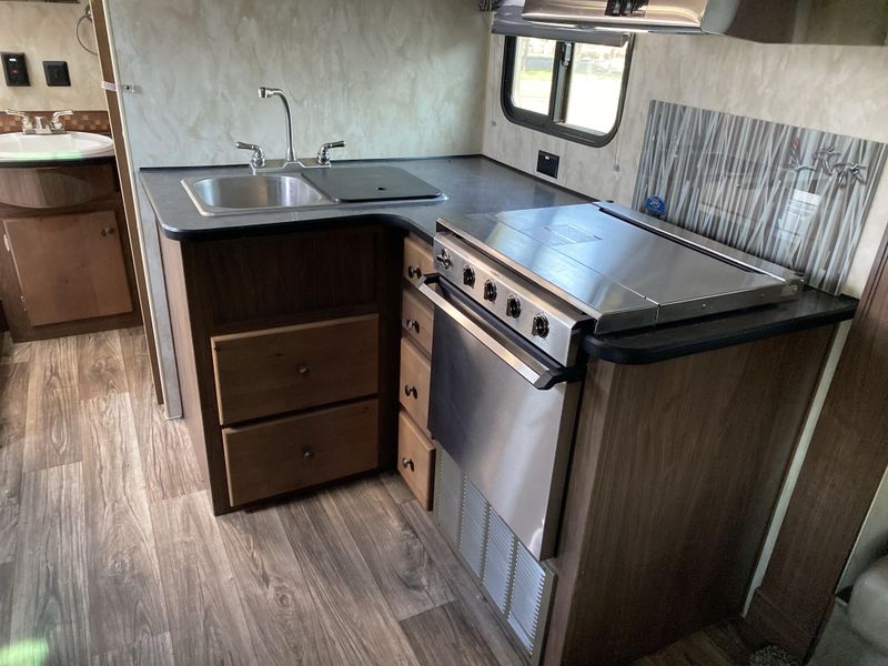 Used 2019 NASH M-24 Image 7