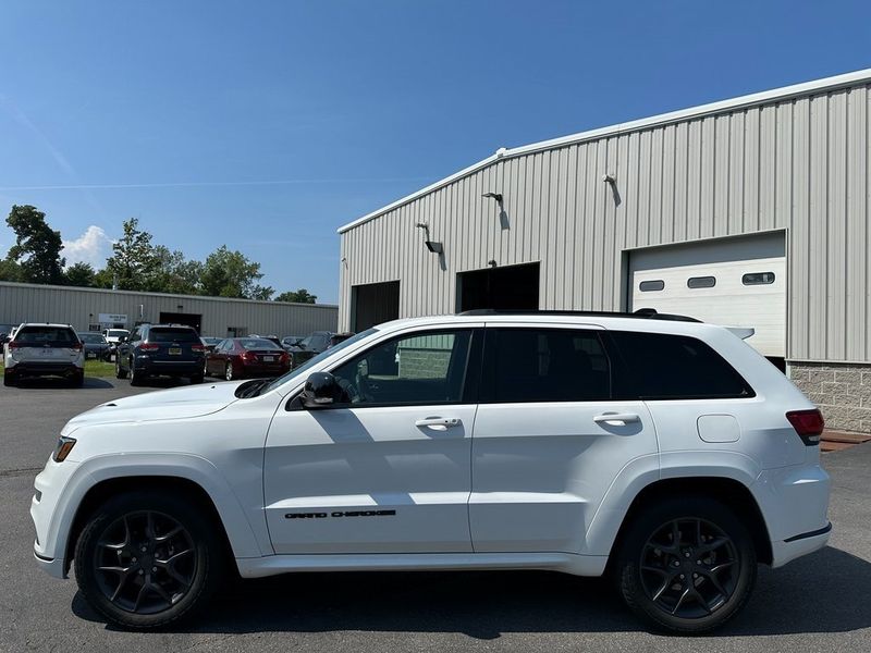 2019 Jeep Grand Cherokee Limited XImage 10