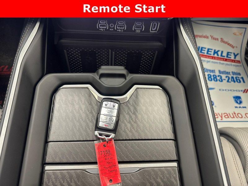 2025 RAM 1500 Tungsten Crew Cab 4x4 5