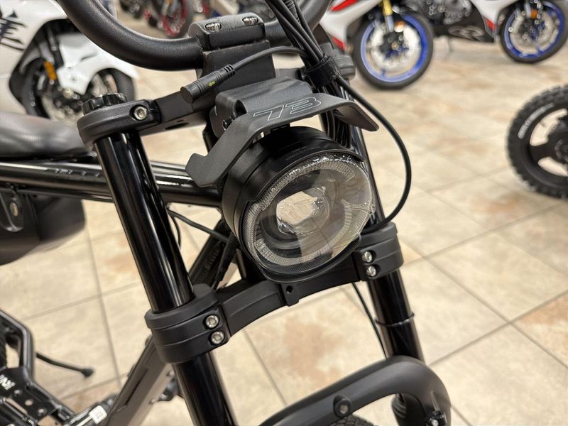 New 2025 Super73 Z MIAMI SE E-BIKE Image 27
