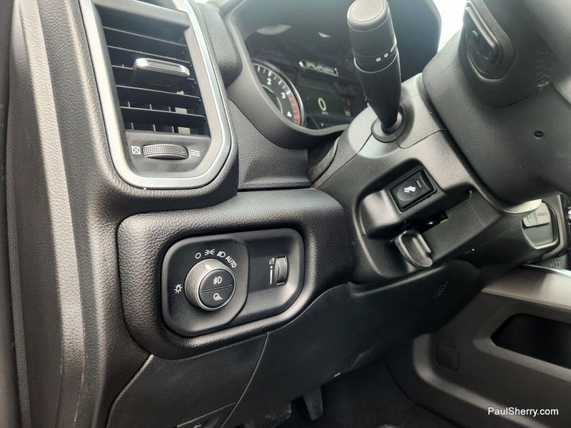 2024 RAM 2500 Big Horn Crew Cab 4x4 6