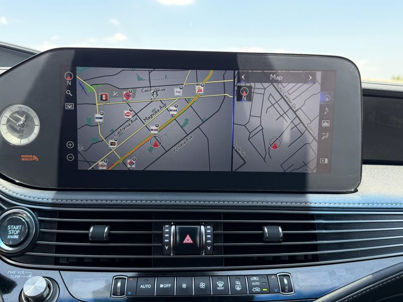 2021 Lexus LS 500Image 26