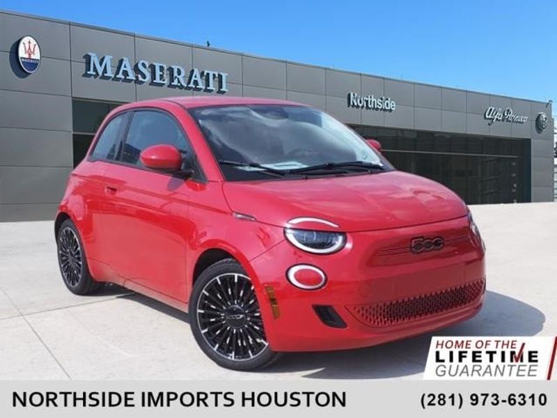 2024 Fiat 500e Inspi(red)Image 1